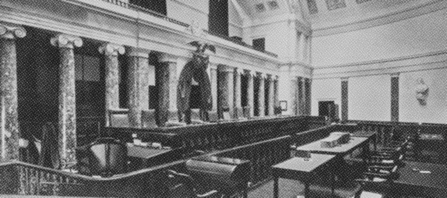 Vintage photo of courtroom